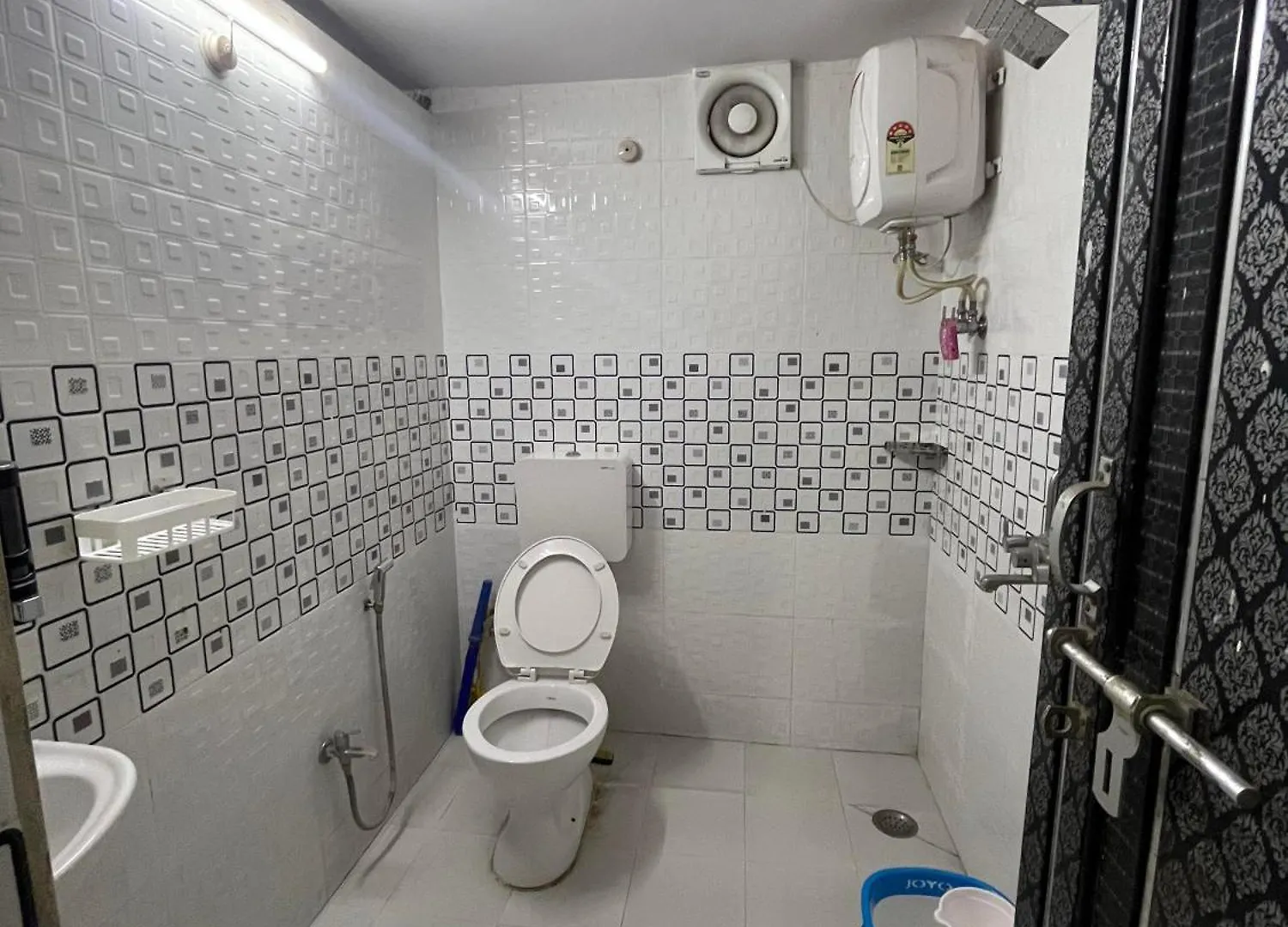 アパート Anjani Home - 3Bhk Groundfloor Family Appartment Near Kashi Vishwanath Temple バラナシ